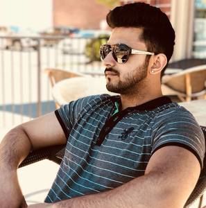 Meet your Posher, Makhdoom